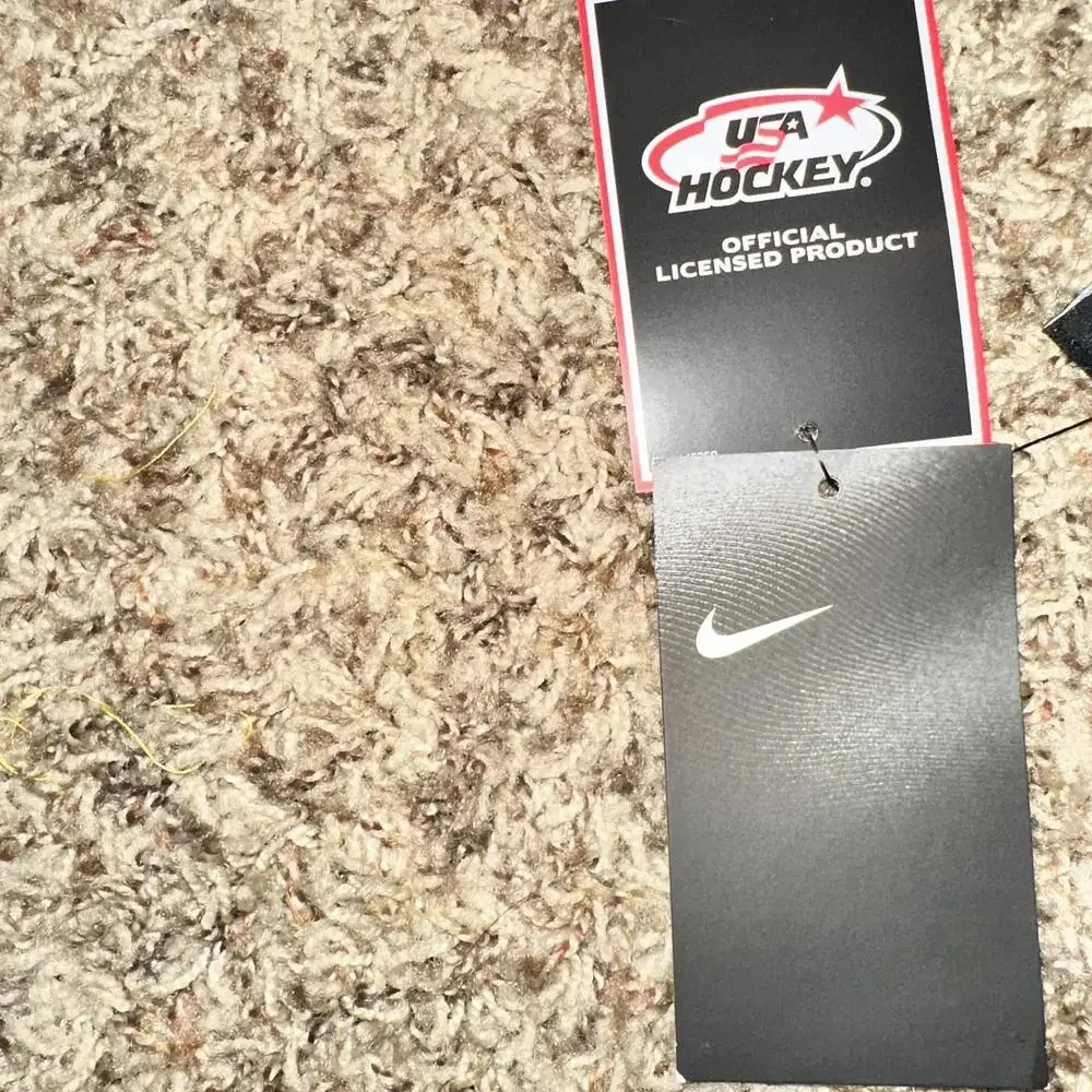 Nike USA Hockey Away 2022 Olympic Jersey - Picture 8 of 11